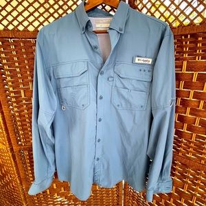 Columbia shirt Small little stains as pictured